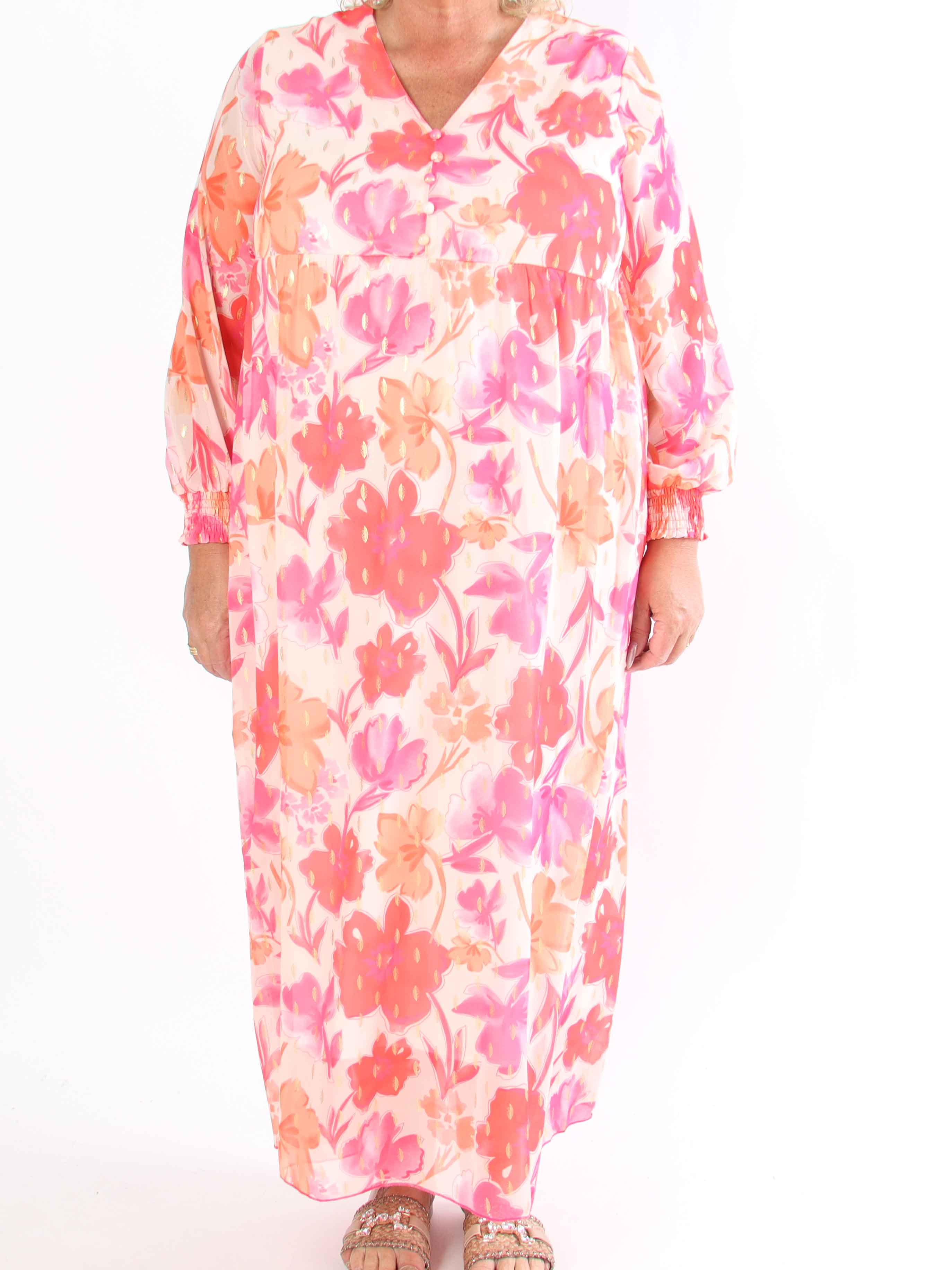 Mika - Söt plus size sommarklänning i chiffong med guldnitar